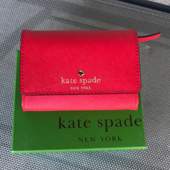 kate spade Handbags - Kate Spade New York leather wallet nwt